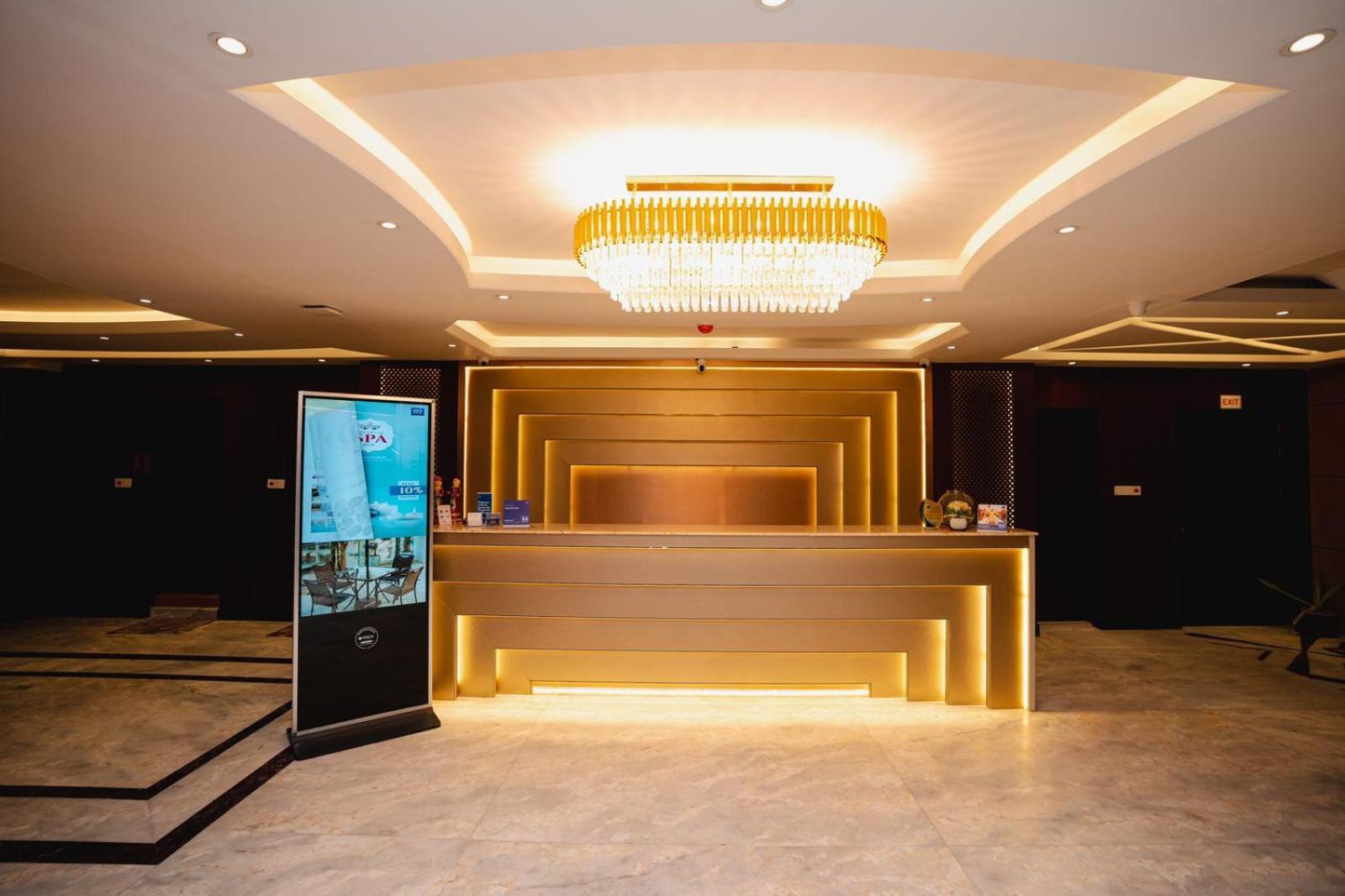 Royal Raj Hotel Rajshahi Ngoại thất bức ảnh